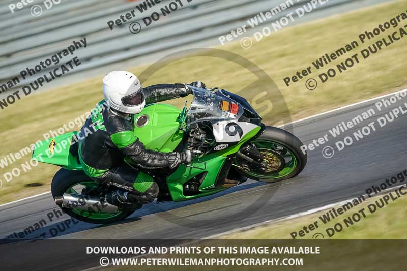 enduro digital images;event digital images;eventdigitalimages;no limits trackdays;peter wileman photography;racing digital images;snetterton;snetterton no limits trackday;snetterton photographs;snetterton trackday photographs;trackday digital images;trackday photos